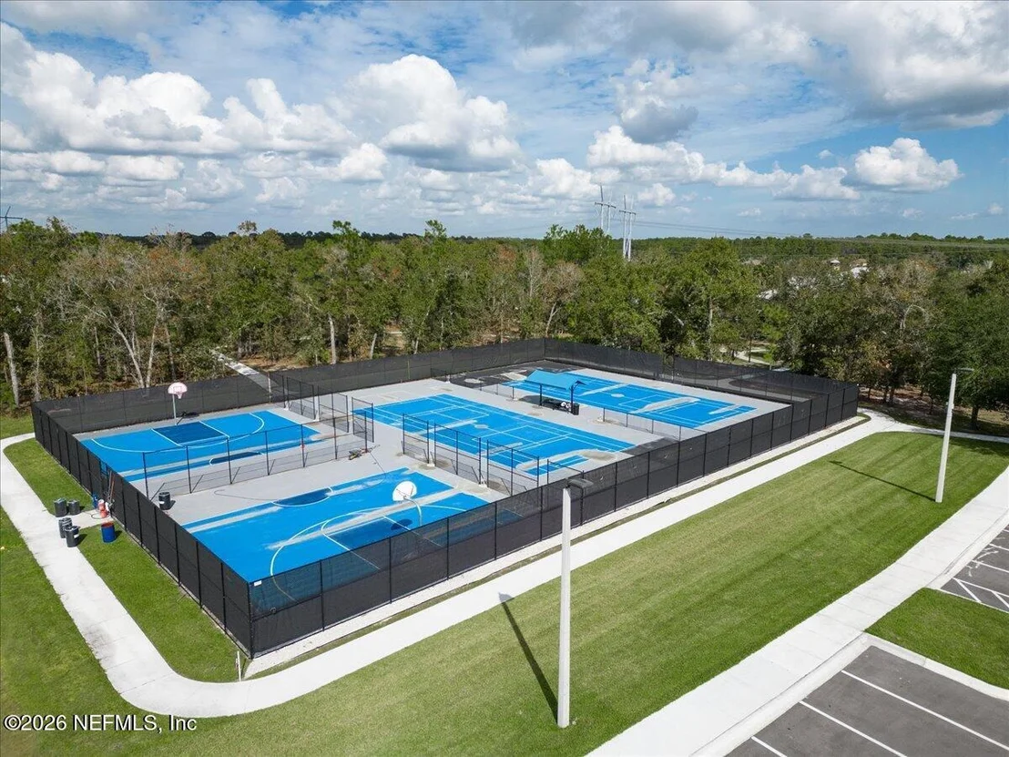 Photo of 1124 PERSIMMON Drive