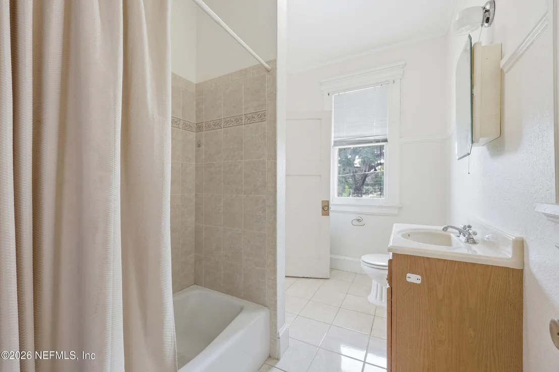 Photo of 520 RIVER Street