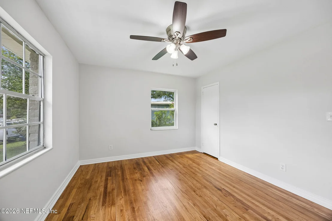 Photo of 2436 ORMSBY Circle E