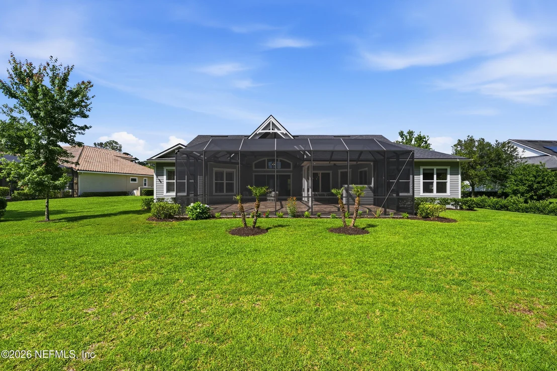 Photo of 2637 OAKGROVE Avenue