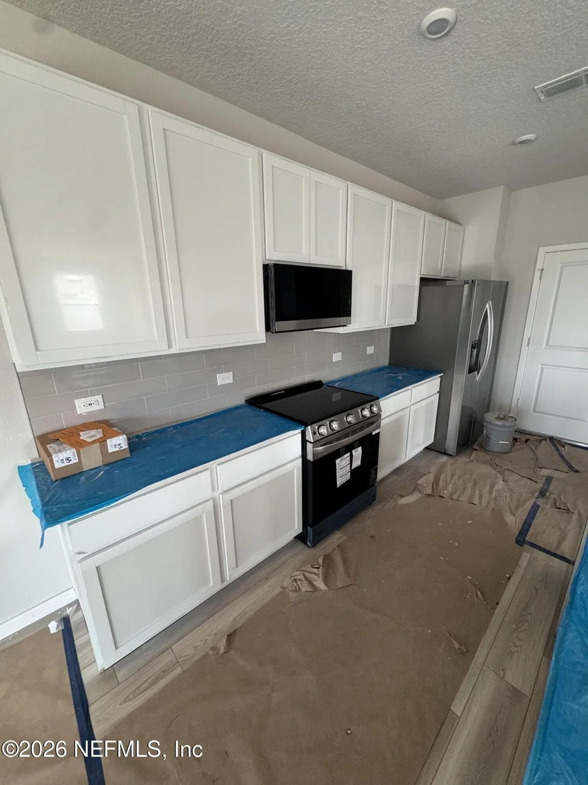 Photo of 14836 MACADAMIA Lane