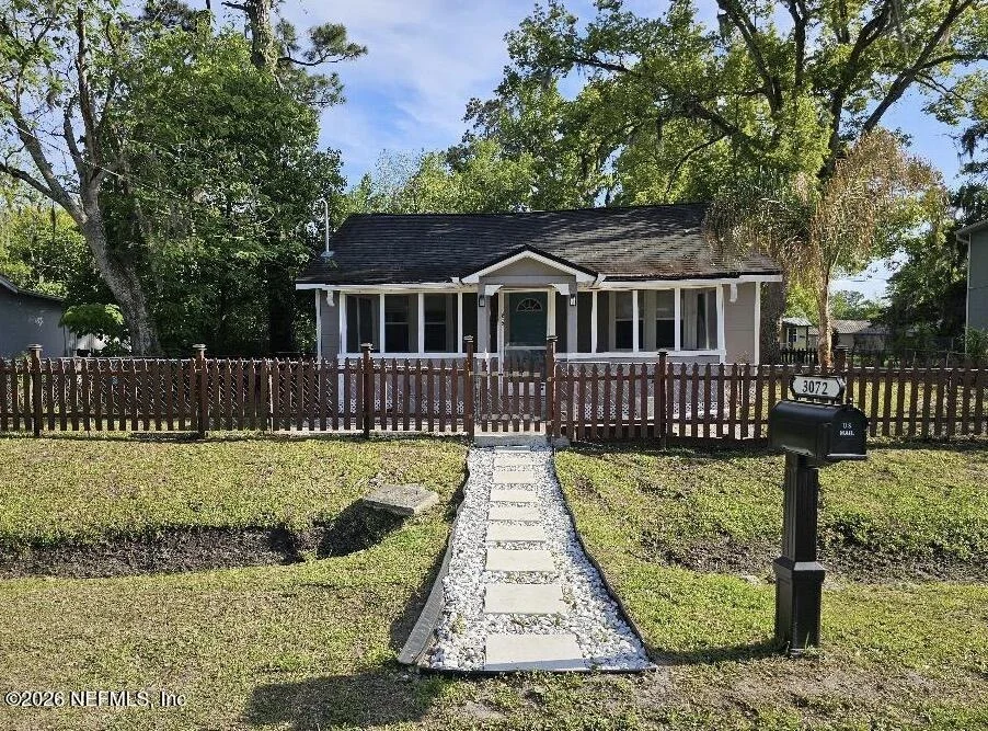 Photo of 3072 BESSENT Road