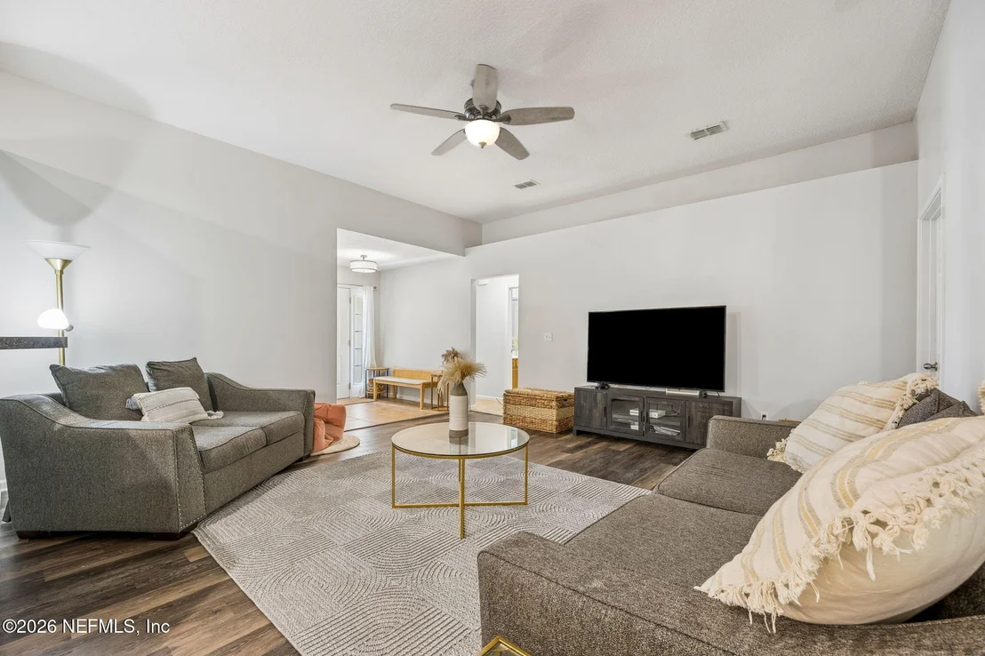 Photo of 96077 OUT CREEK Way
