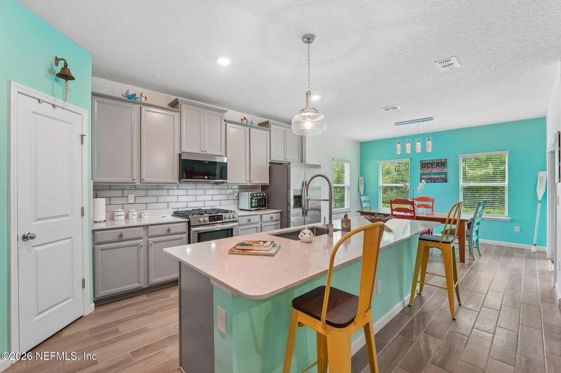 Photo of 3842 HEATHERBROOK Place