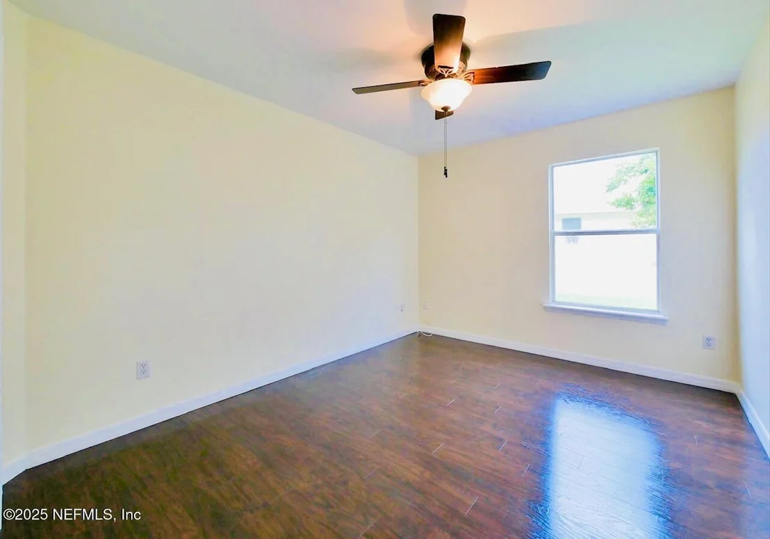 Photo of 12434 TROPIC Drive