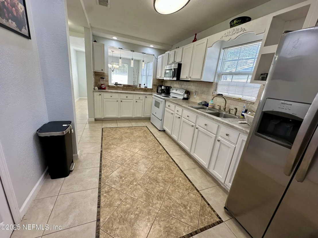 Photo of 1753 DIBBLE Circle E