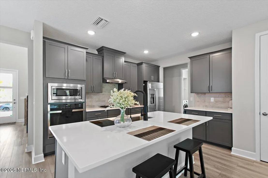 Photo of 28 ASPENDALE Road