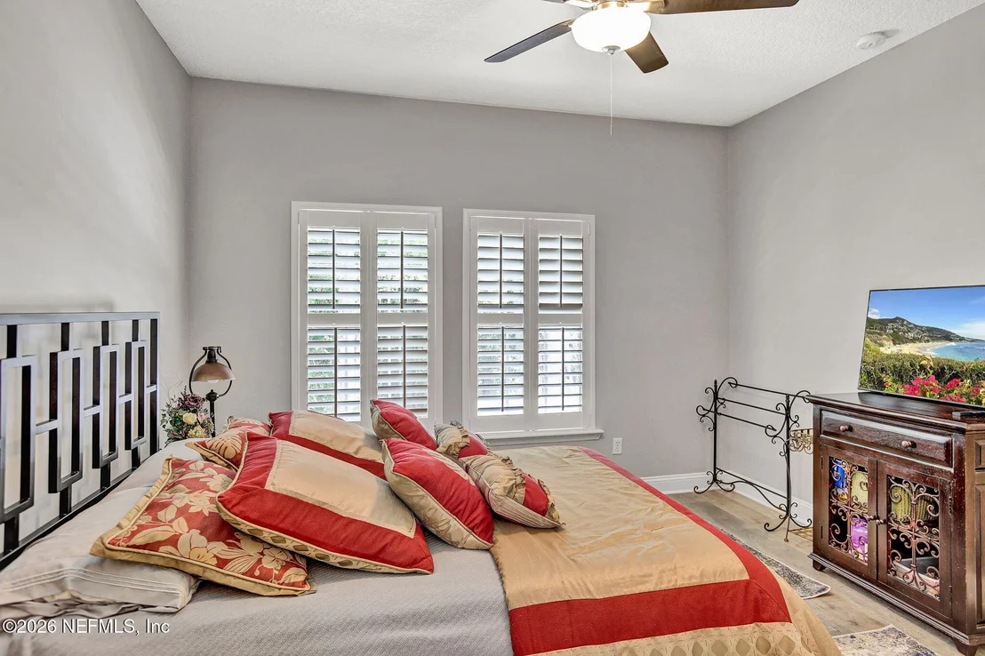 Photo of 1809 FOREST GLEN Way