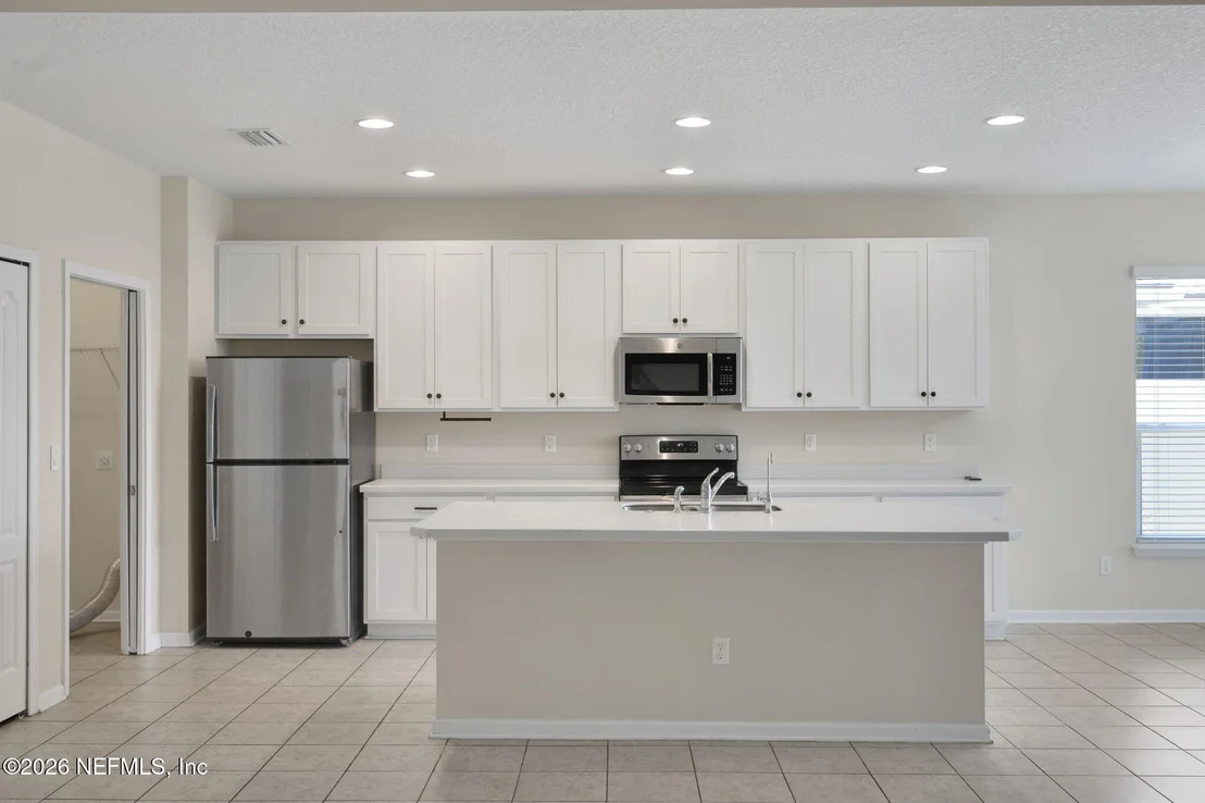 Photo of 86572 LAZY LAKE Circle