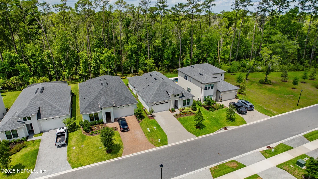 Photo of 9918 FILAMENT Boulevard