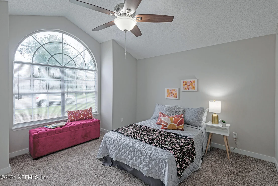 Photo of 572 JAMES WILSON Circle
