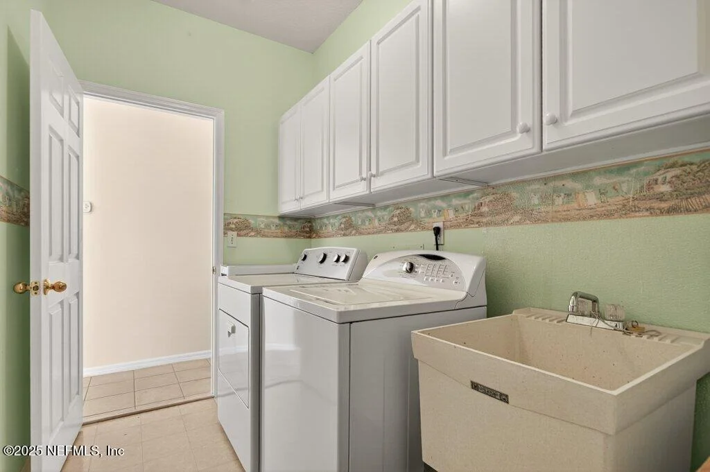 Photo of 388 LOLLY Lane