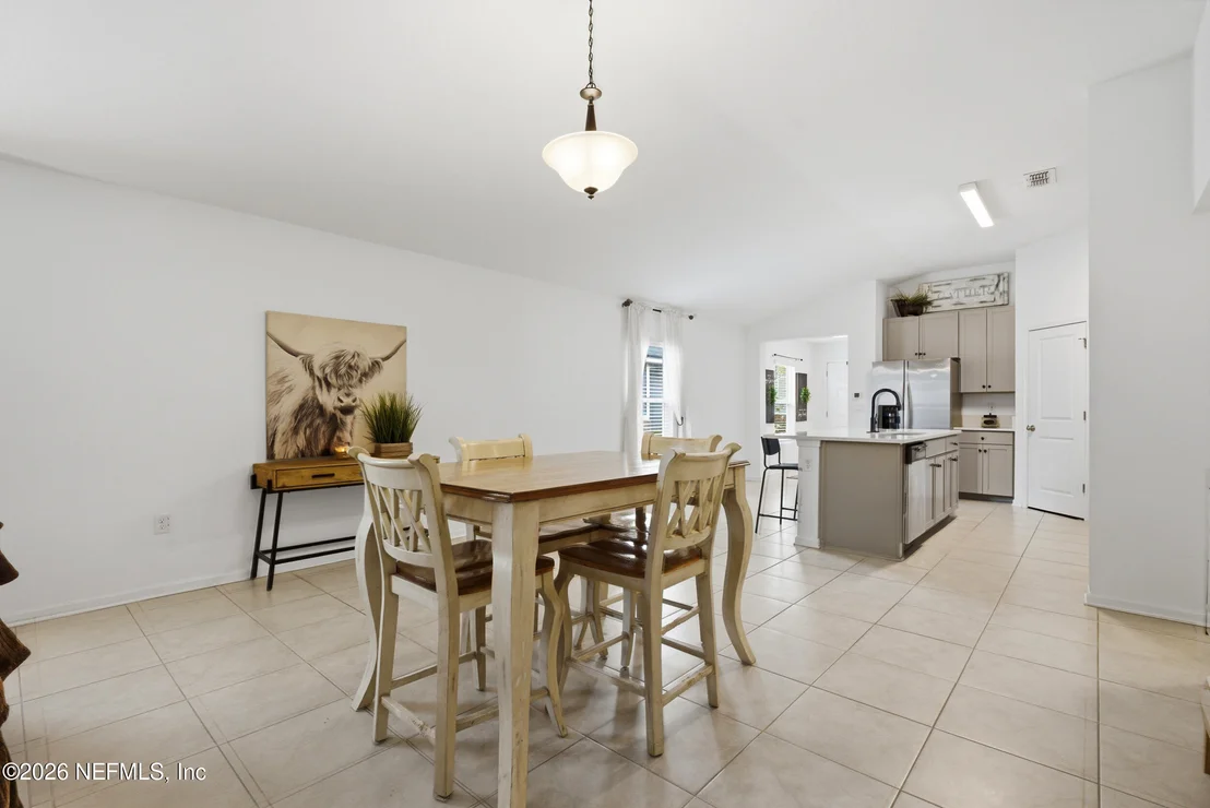 Photo of 52 NEWLAND Court