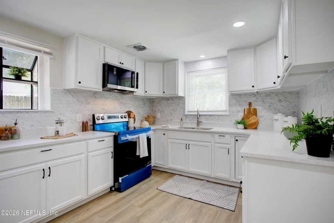 Photo of 7227 WENDY Circle