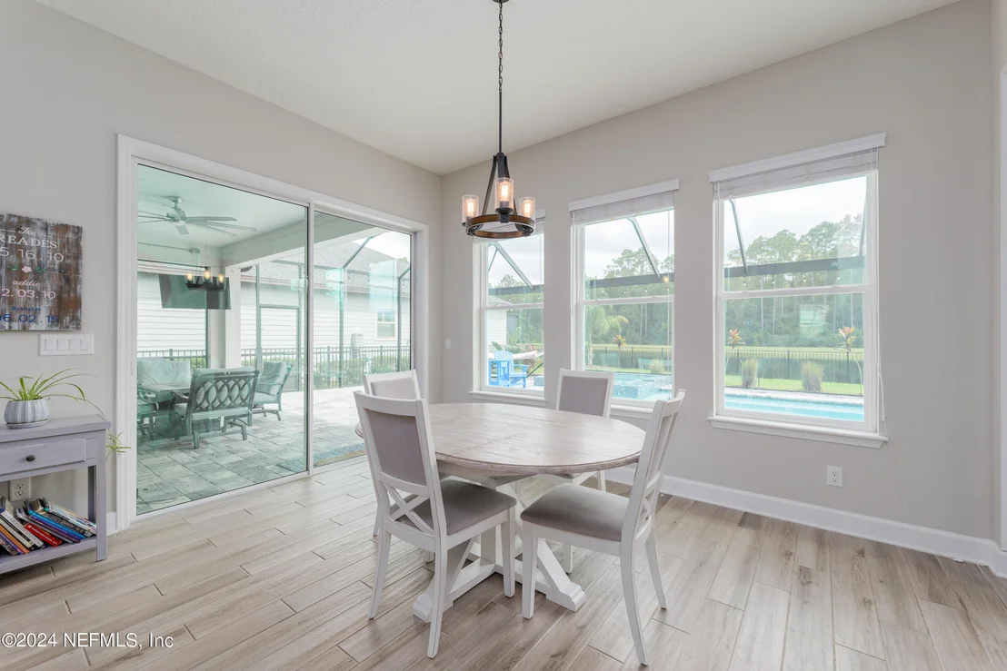 Photo of 818 OUTLOOK Drive