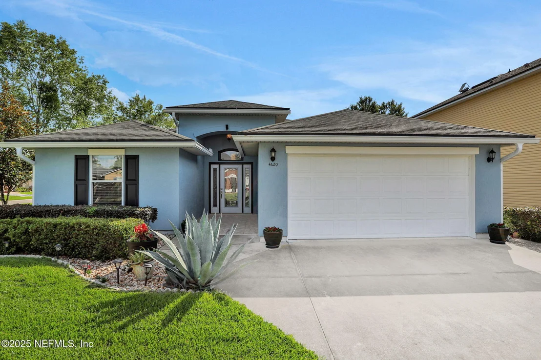 Photo of 4620 PINE LAKE Drive