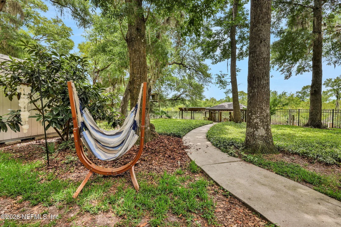 Photo of 86183 MEADOWFIELD BLUFFS Road