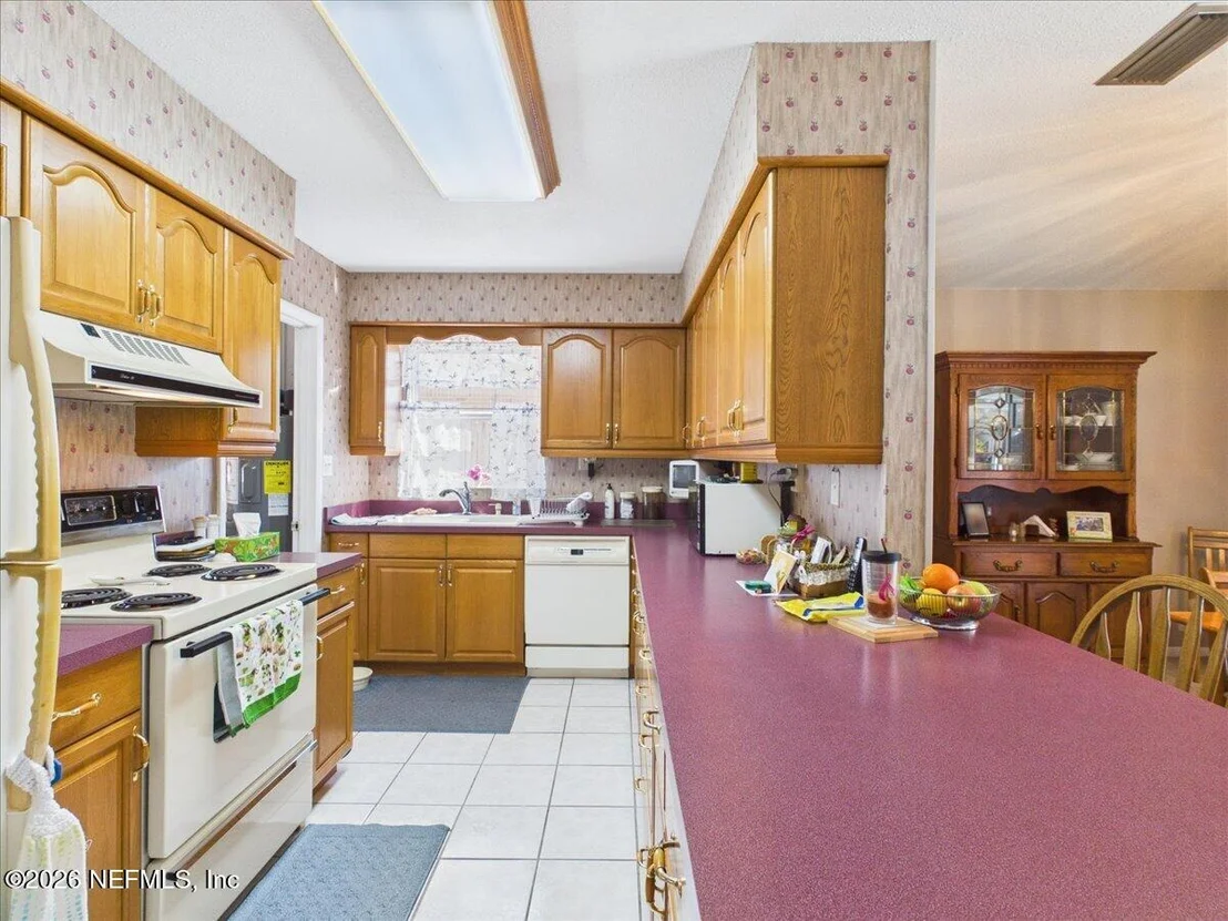 Photo of 203 CITRA Drive