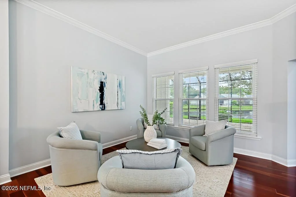 Photo of 902 EAGLE POINT Drive