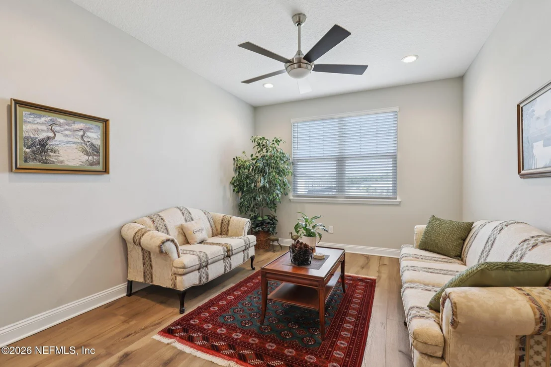 Photo of 322 PINE BLUFF Drive