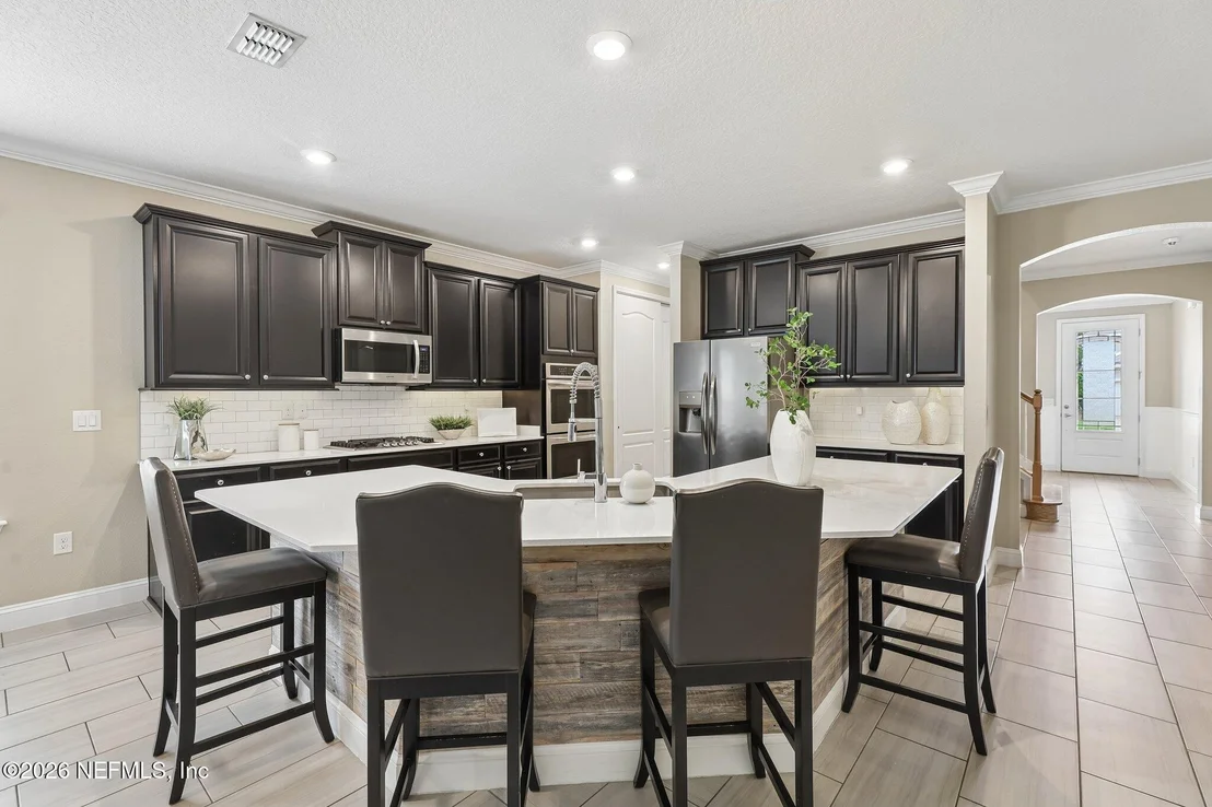 Photo of 84 SAN TELMO Court