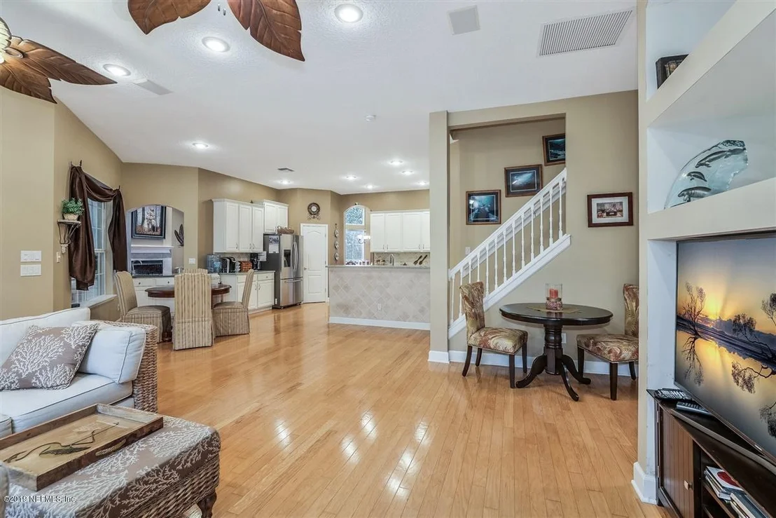 Photo of 1858 W COBBLESTONE Lane
