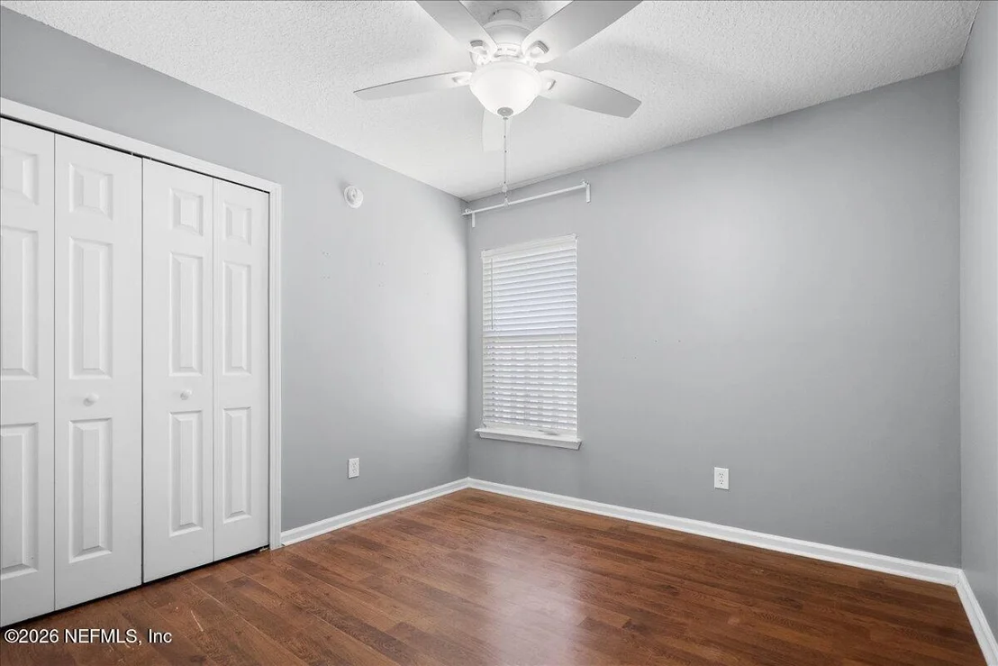 Photo of 817 ESQUIRE Lane
