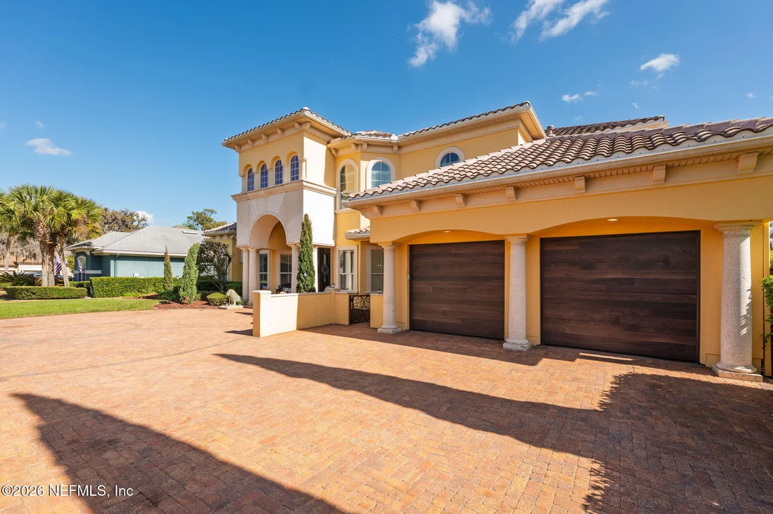 Photo of 1615 SILVER LEAF Way