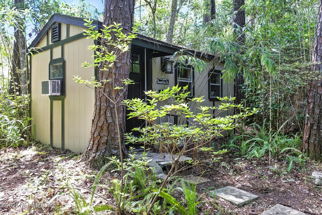 Photo of 12775 MANDARIN Road