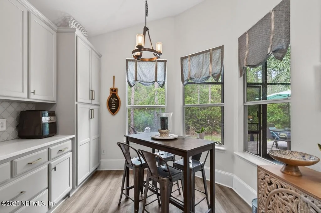 Photo of 3152 E BANISTER Road