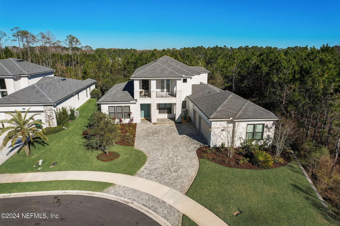 Photo of 10152 SILVERBROOK Trail