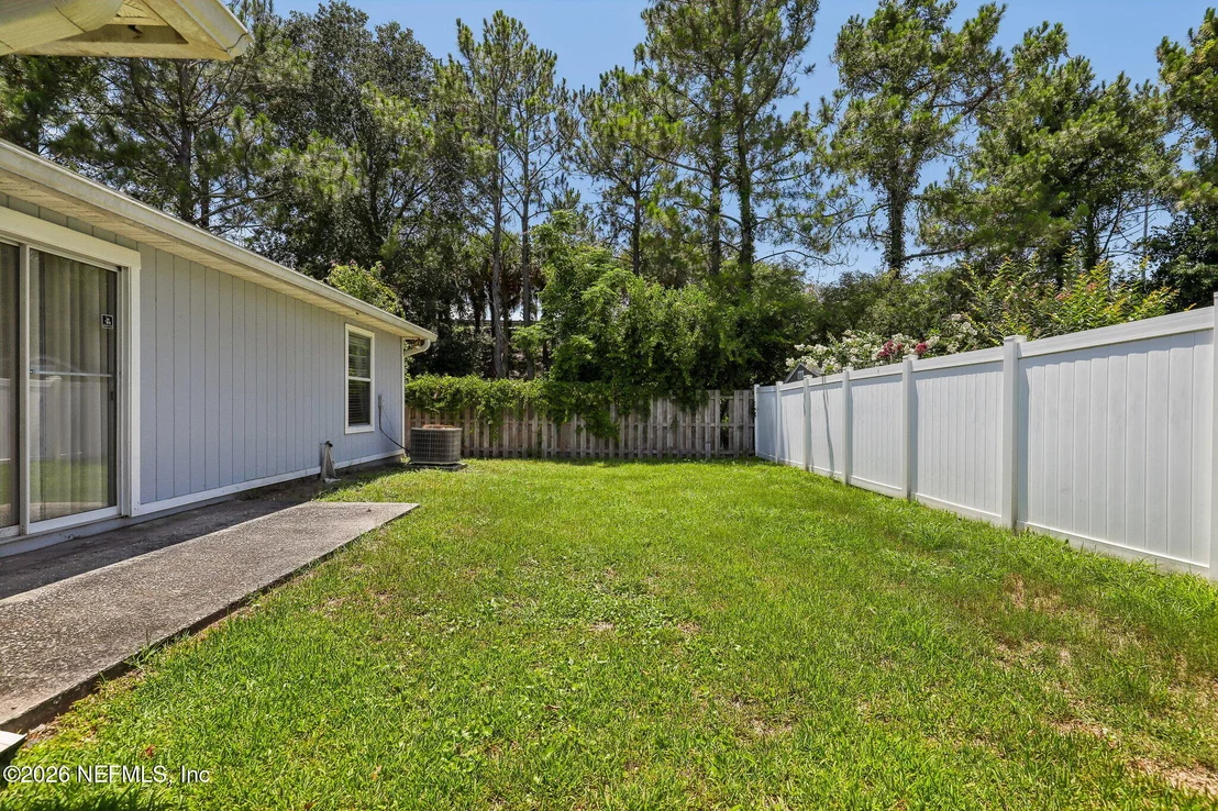 Photo of 11541 SAINTS Road