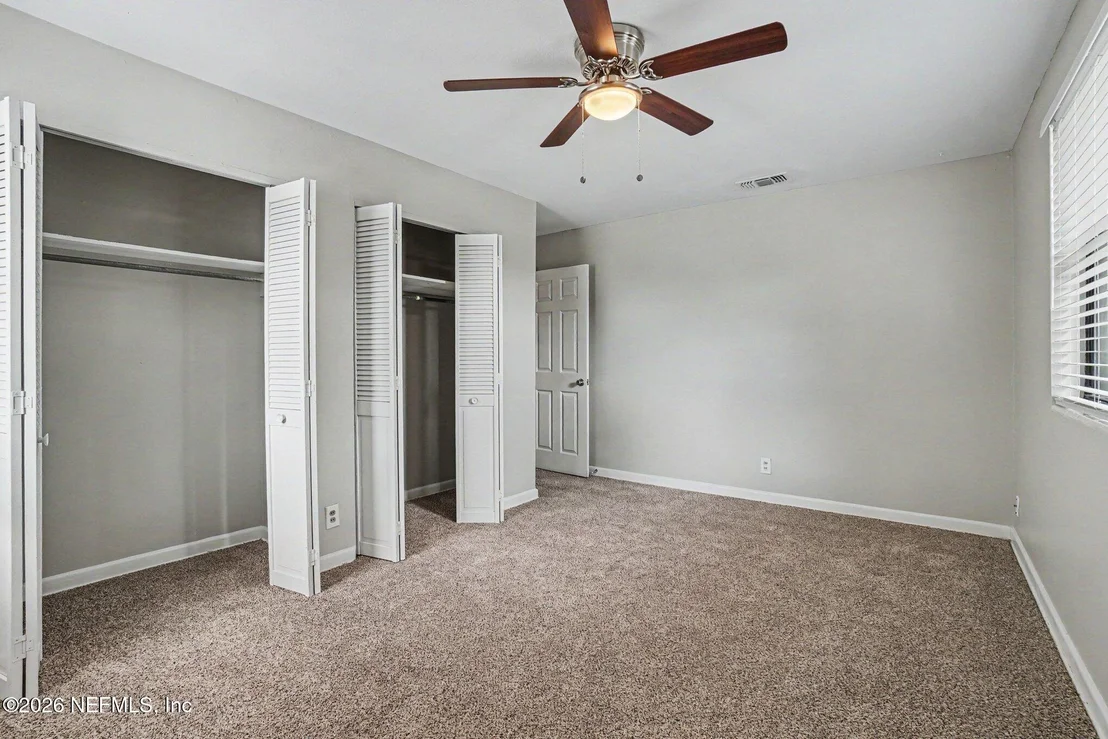 Photo of 7417 MAYAPPLE Road