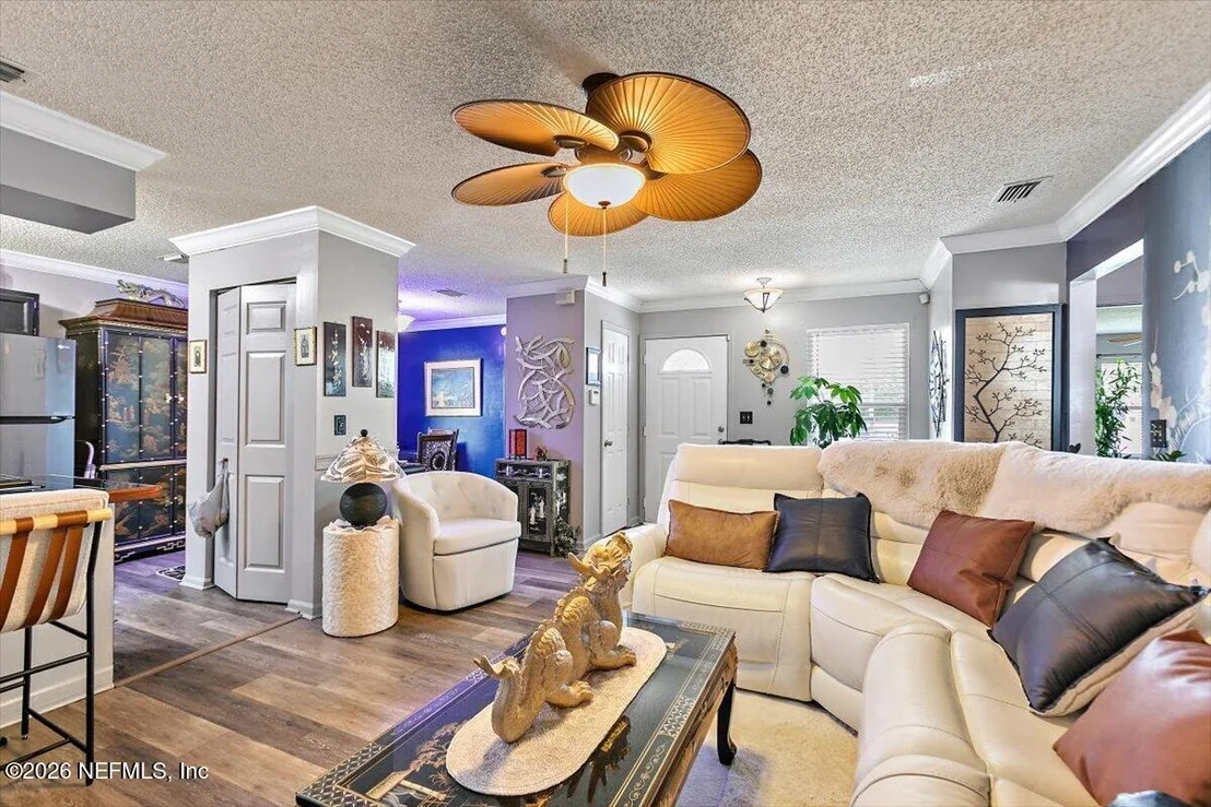 Photo of 8439 COLLINS Road