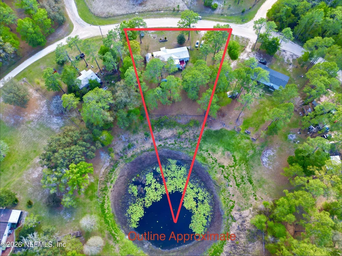 Photo of 129 CRYSTAL LAKE Drive