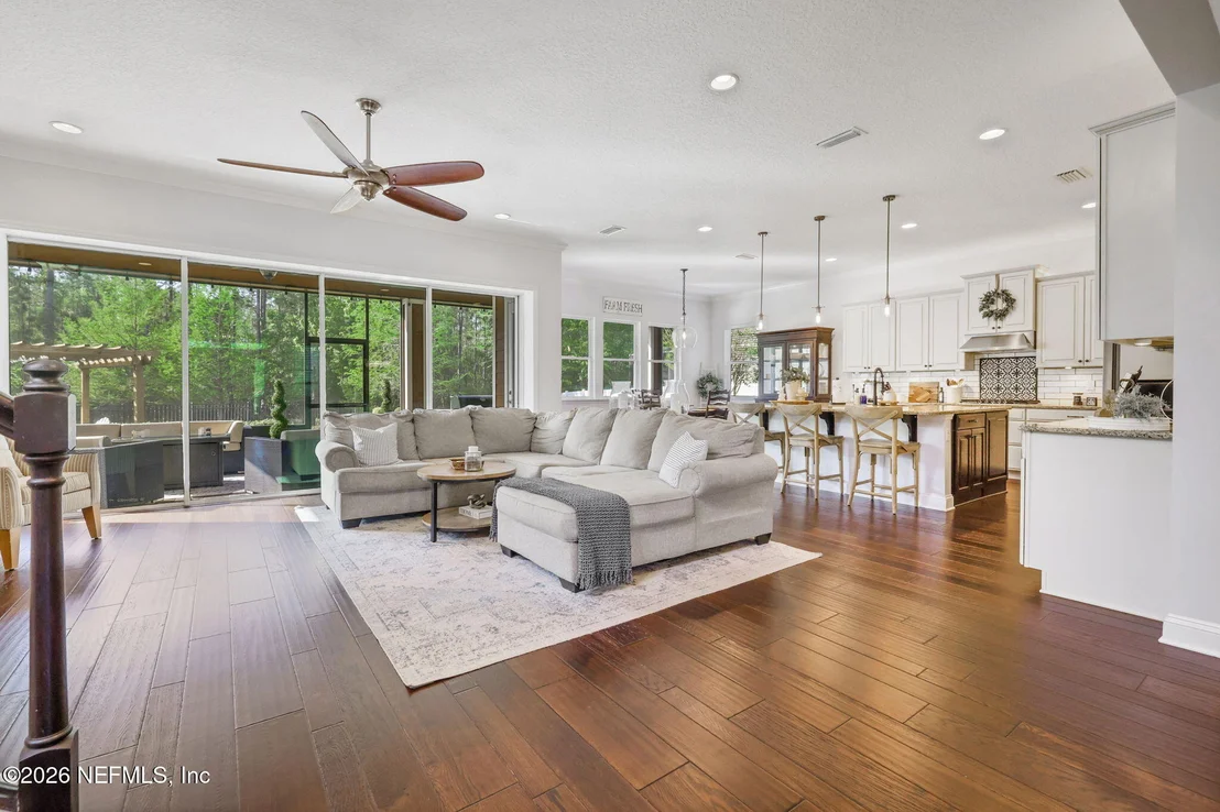 Photo of 550 BRAMBLY VINE Drive