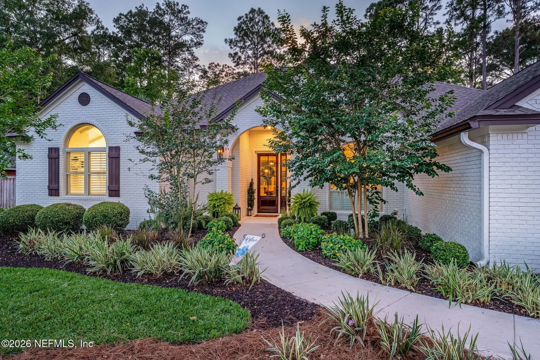 Photo of 1204 CREEK BEND Road