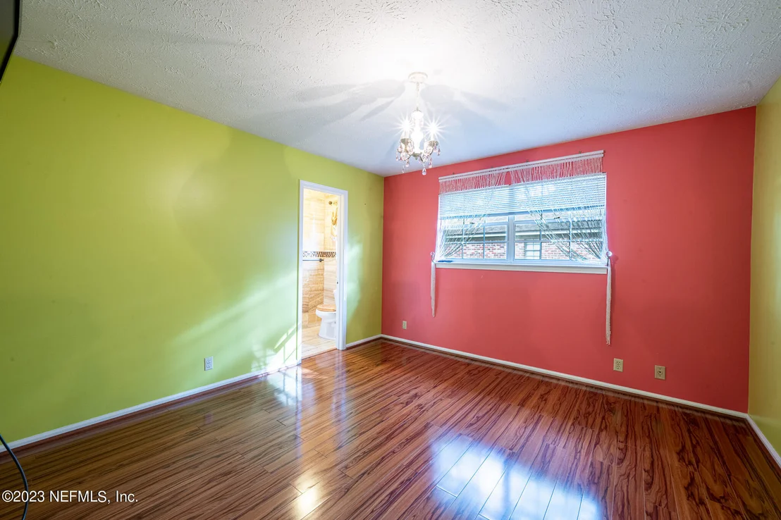 Photo of 4442 RIVER TRAIL Road
