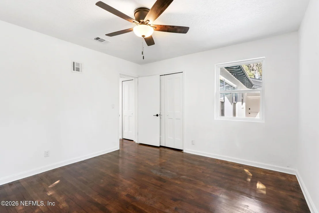 Photo of 1425 SOMERVILLE Road