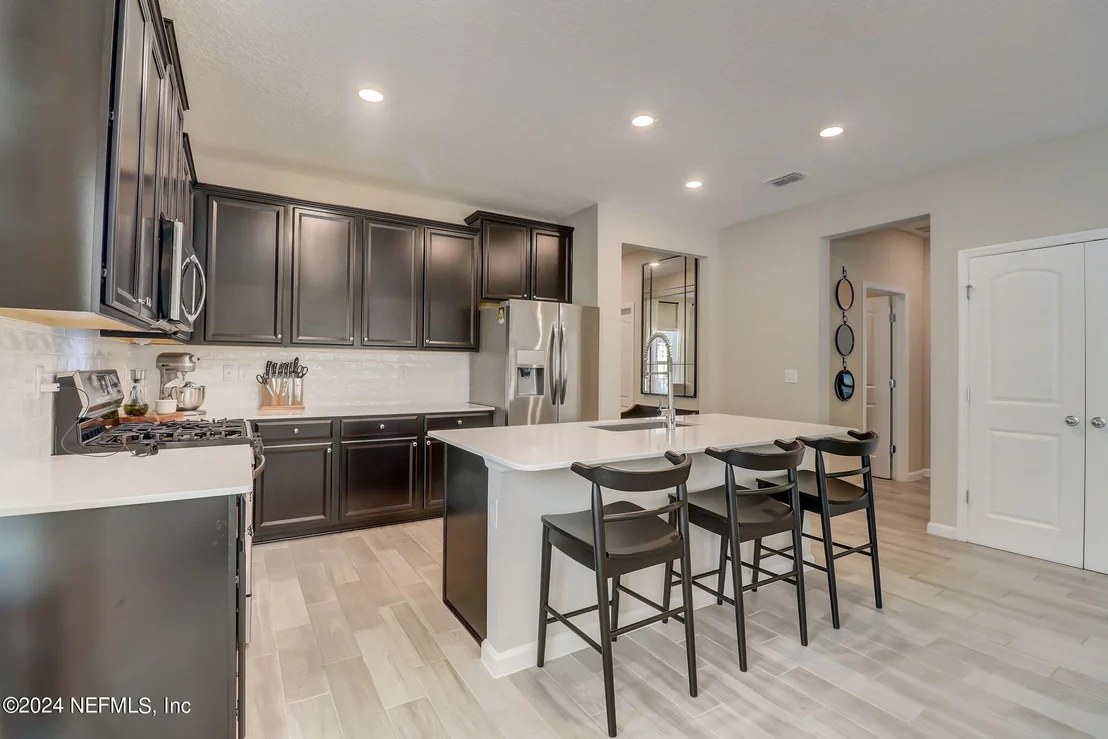 Photo of 244 PURUS Way