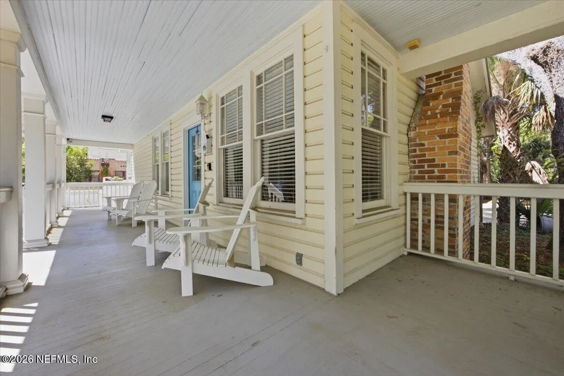 Photo of 18 ESTEY Street