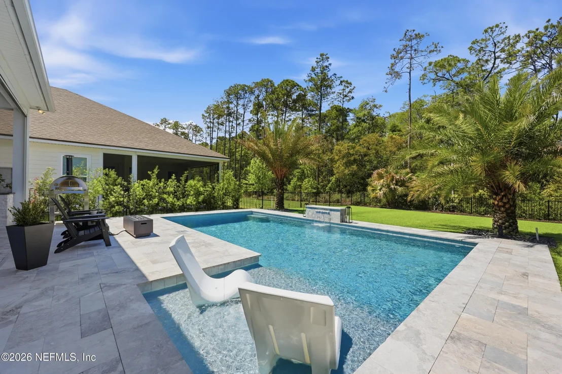 Photo of 351 PALM CREST Drive