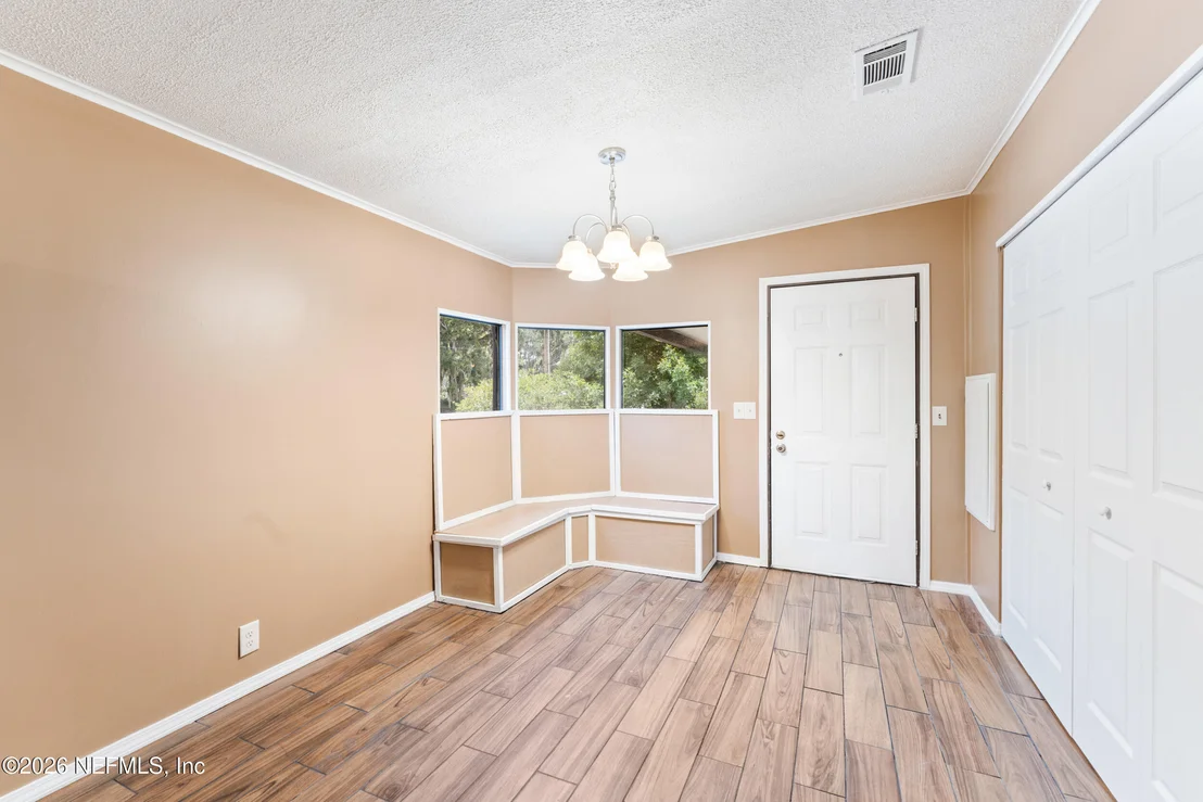 Photo of 418 COVE Drive