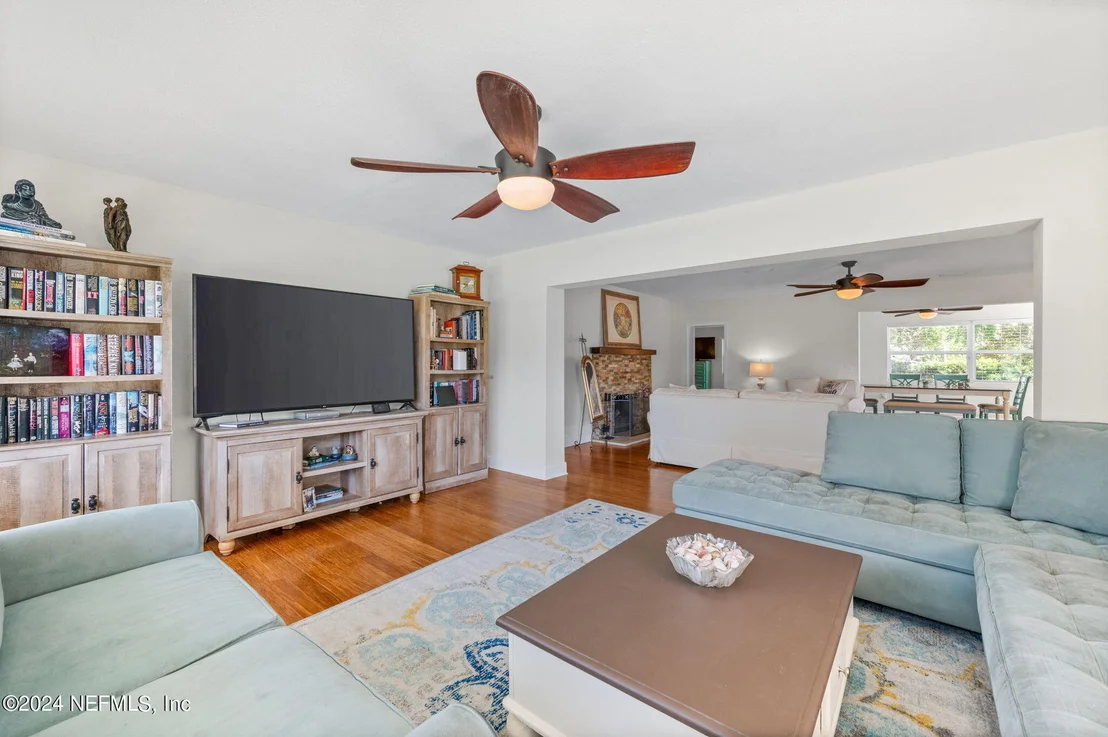 Photo of 6 OGLETHORPE Boulevard