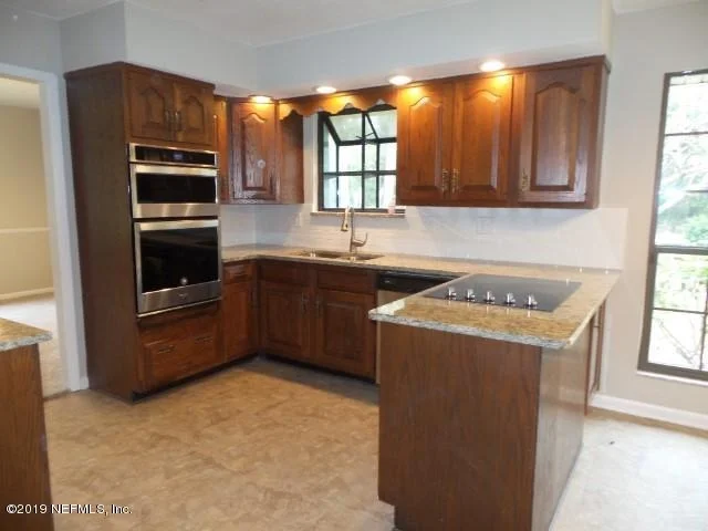 Photo of 2741 CLAIRBORO Road