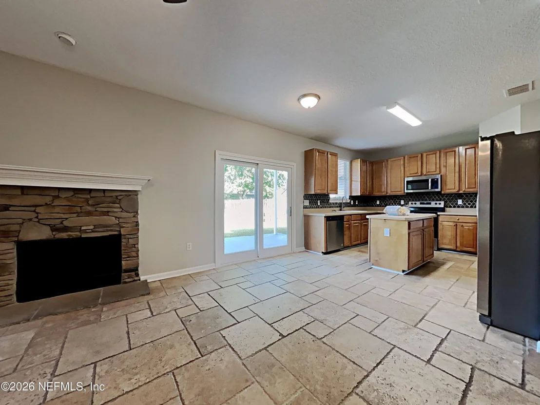 Photo of 3712 BRIAR Lane