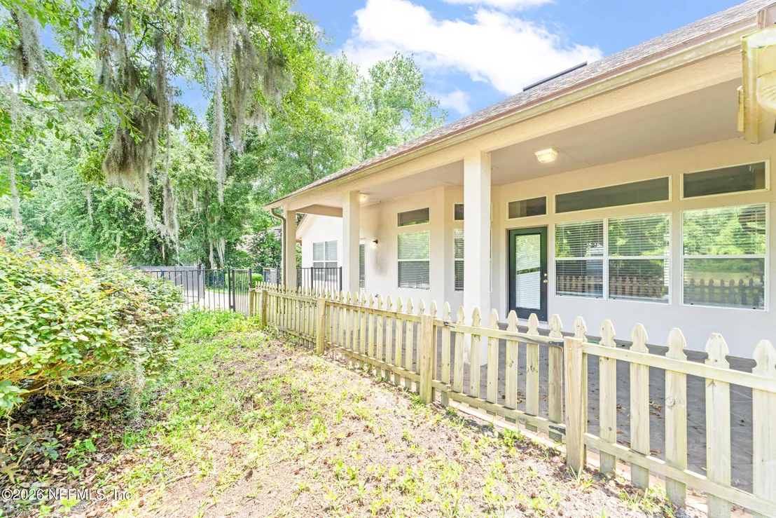 Photo of 893 BLACKBERRY Lane
