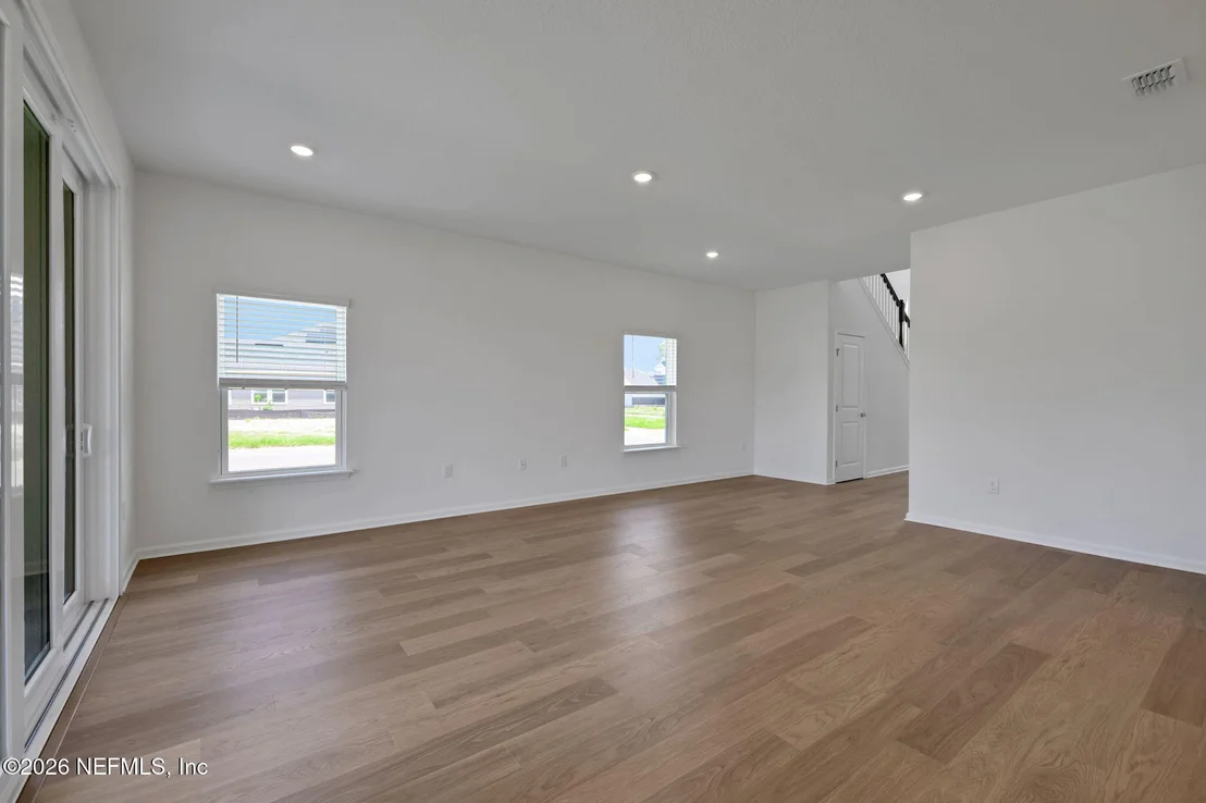 Photo of 798 FARMFIELD Drive