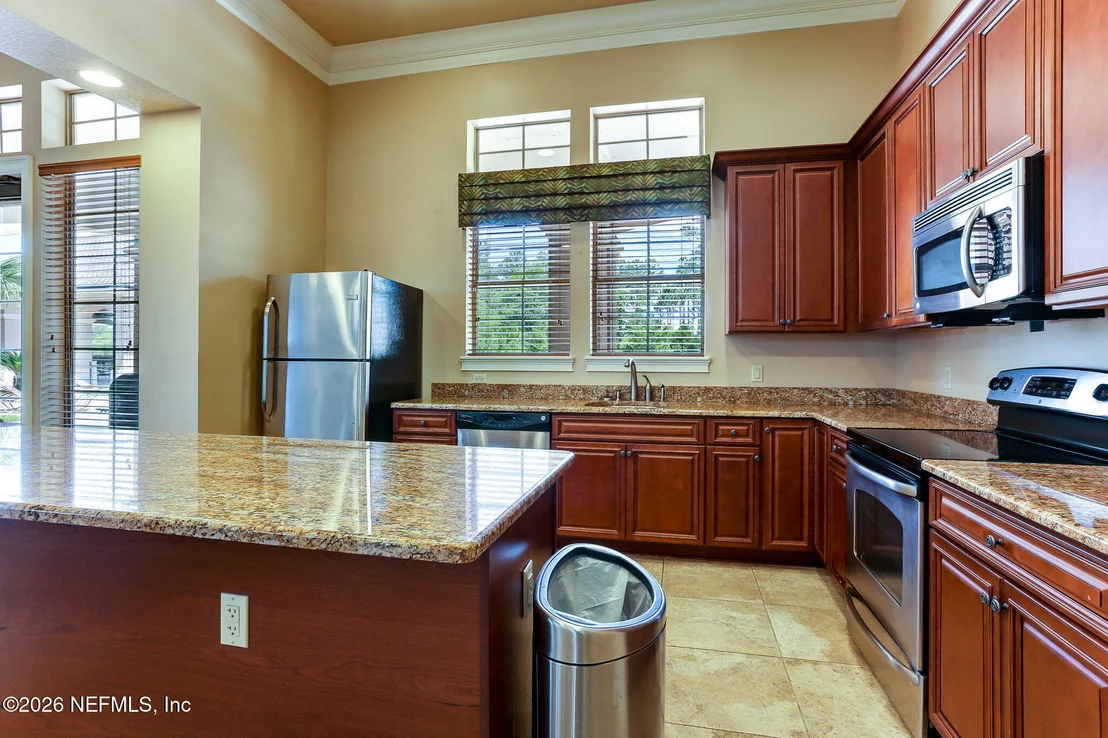 Photo of 65860 EDGEWATER Drive