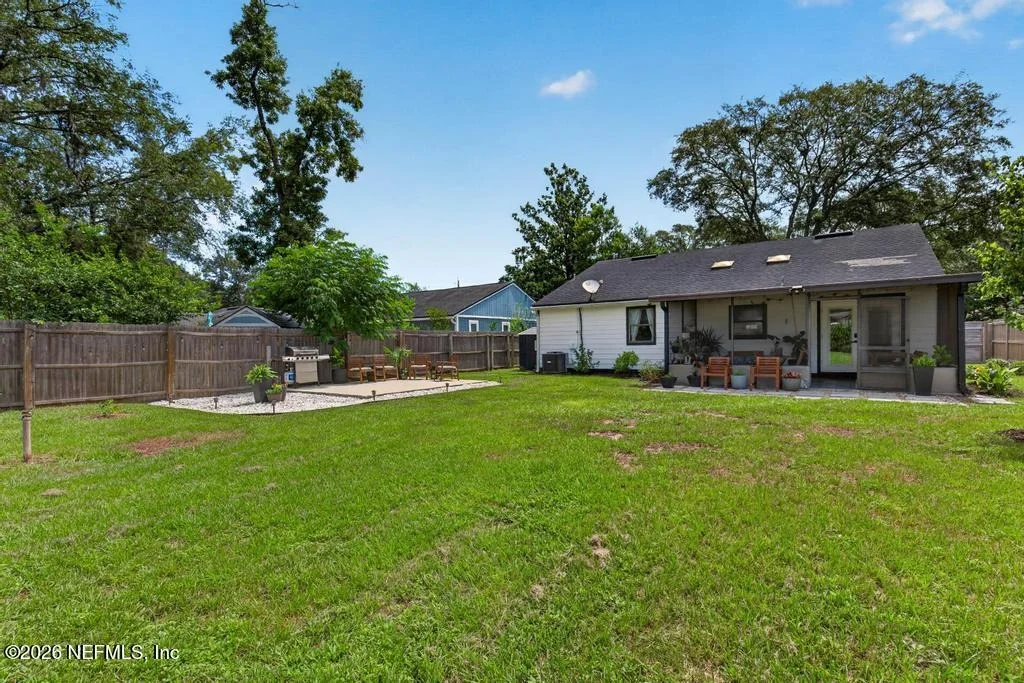Photo of 12844 BEAUBIEN Road